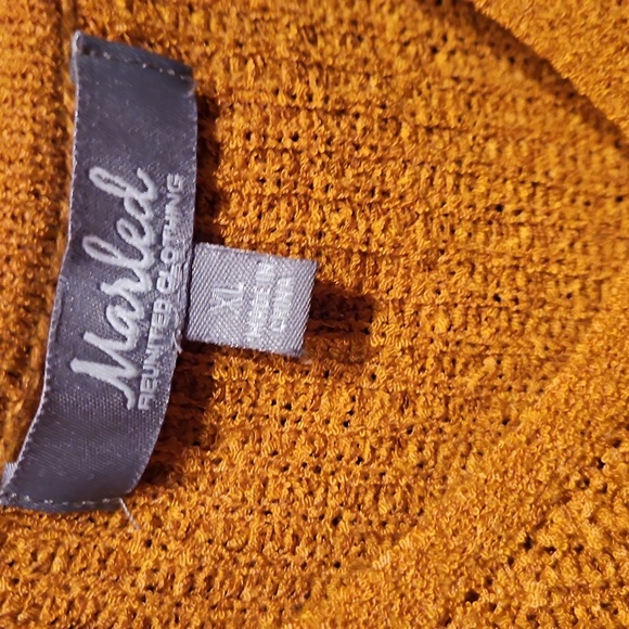 Marled Knit Mustard Sweater Vest. Front Knot/twist, SZ XL, Excellent Condition - Picture 2 of 5